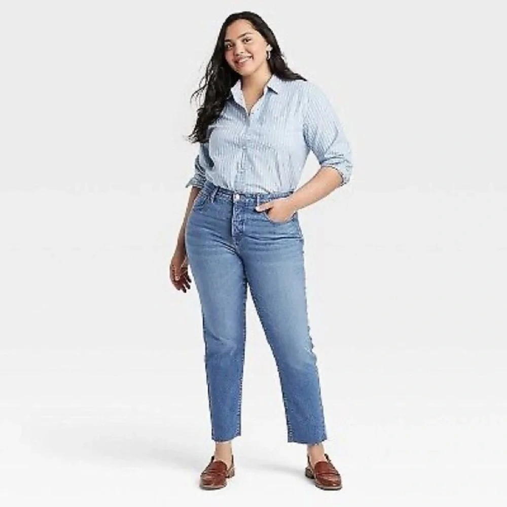 Women's Mid-Rise 80's Slim Fit Jeans - Universal Thread™ 17R NEW